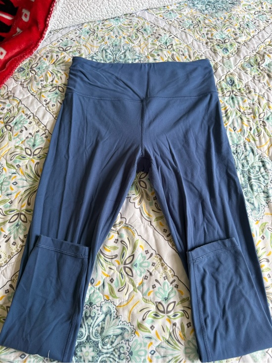 Athleta Pants - Athleta Slate Blue High-Rise Crop Leggings